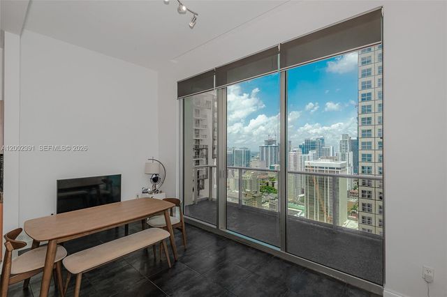 300 S Biscayne Boulevard PH3903, Miami, FL 33131