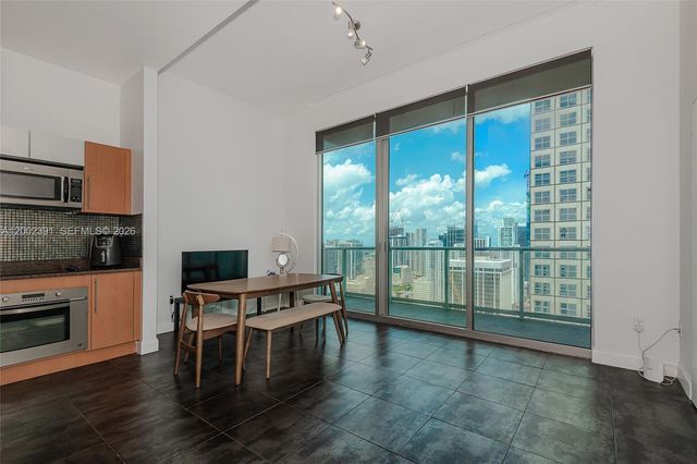 300 S Biscayne Boulevard PH3903, Miami, FL 33131