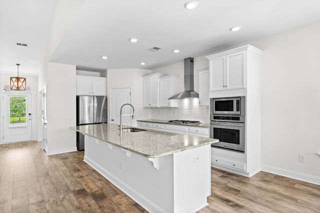 2435 Goldfinch Dr., Myrtle Beach, SC 29577