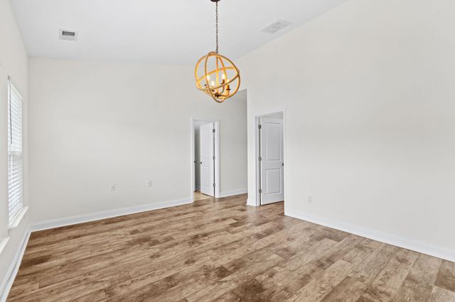 2435 Goldfinch Dr., Myrtle Beach, SC 29577