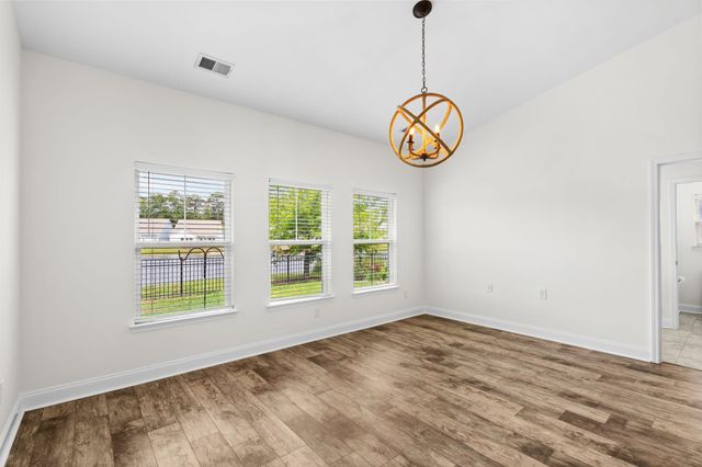 2435 Goldfinch Dr., Myrtle Beach, SC 29577