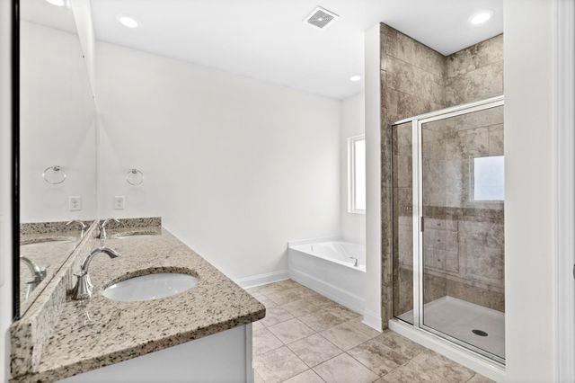 2435 Goldfinch Dr., Myrtle Beach, SC 29577