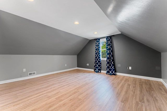 1405 W BREWSTER STREET, Appleton, WI 54914