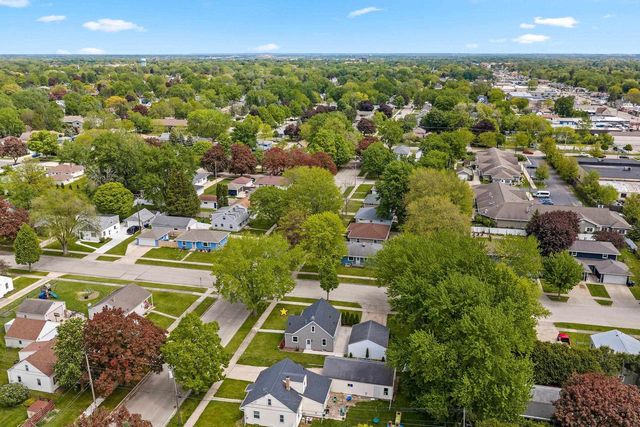 1405 W BREWSTER STREET, Appleton, WI 54914