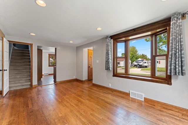 1405 W BREWSTER STREET, Appleton, WI 54914