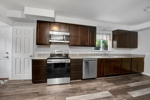 1753 College Street, Ferndale City, MI 48220