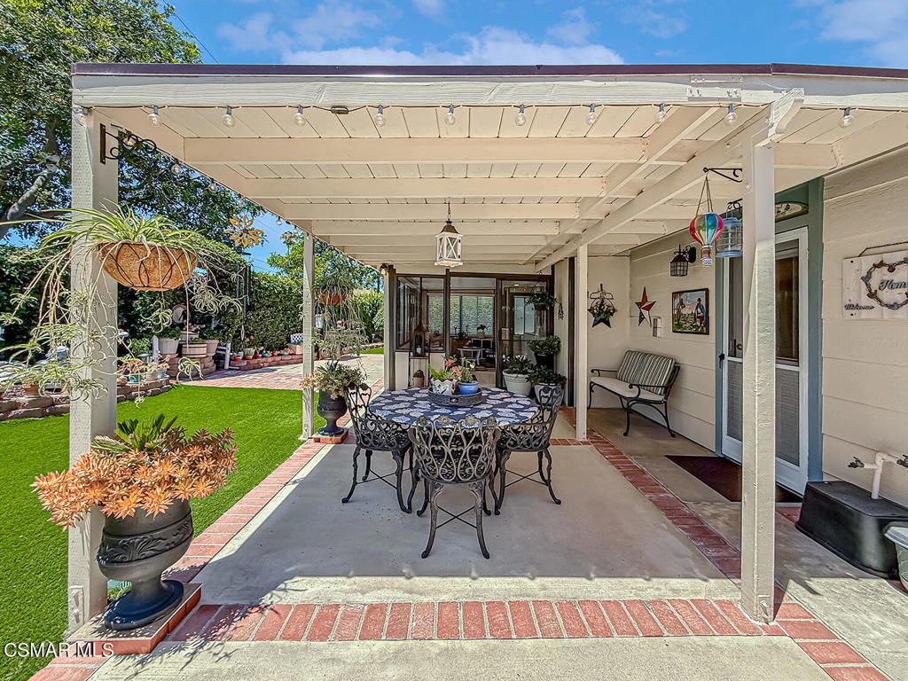 Image 21 of property listing at 1354 Casmalia Court, Simi Valley, CA 93065
