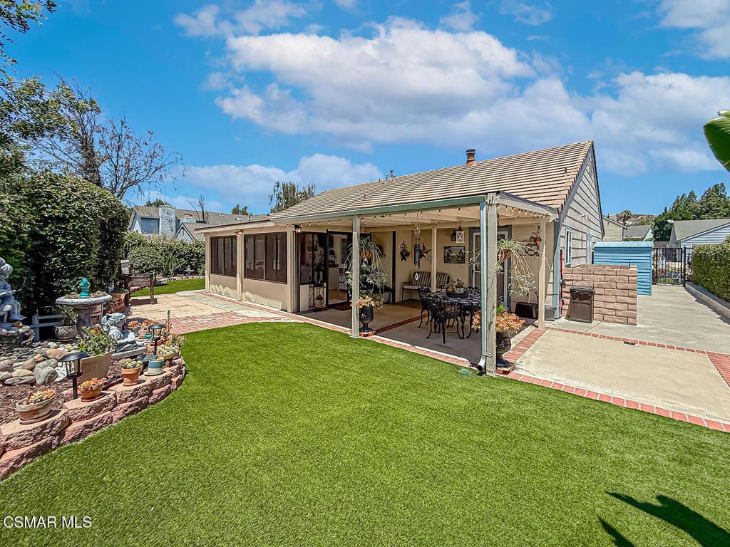 Image 24 of property listing at 1354 Casmalia Court, Simi Valley, CA 93065
