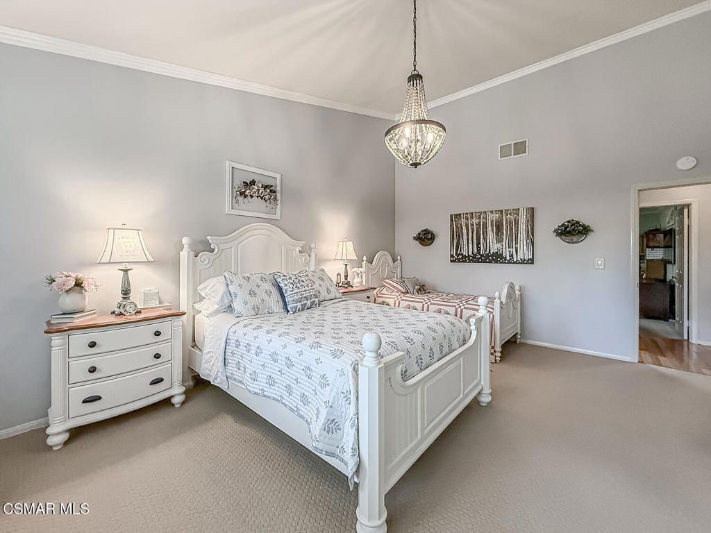 Image 9 of property listing at 1354 Casmalia Court, Simi Valley, CA 93065
