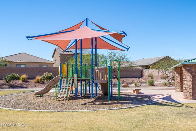 10907 W Claxton Drive, Marana, AZ 85653