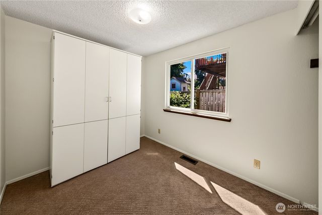 20813 53rd Avenue W, Lynnwood, WA 98036