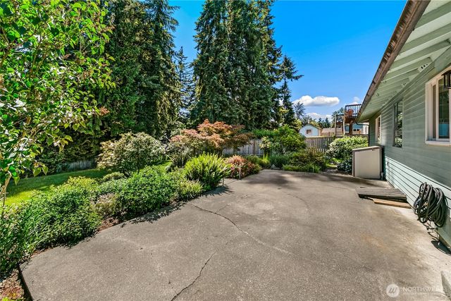 20813 53rd Avenue W, Lynnwood, WA 98036