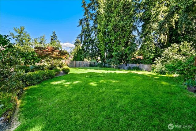20813 53rd Avenue W, Lynnwood, WA 98036