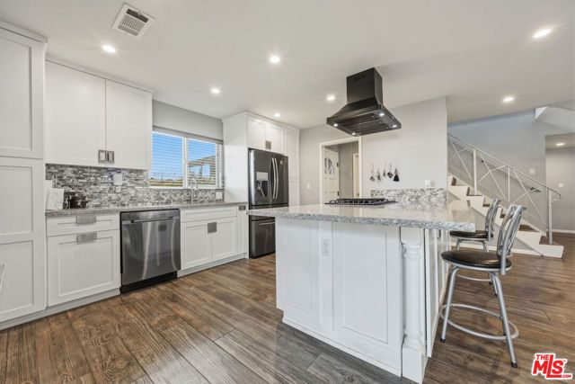 879 E Turmont Street, Carson, CA 90746