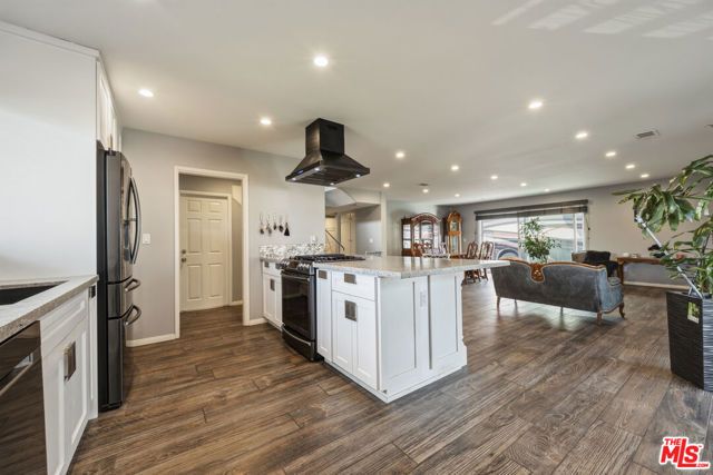 879 E Turmont Street, Carson, CA 90746