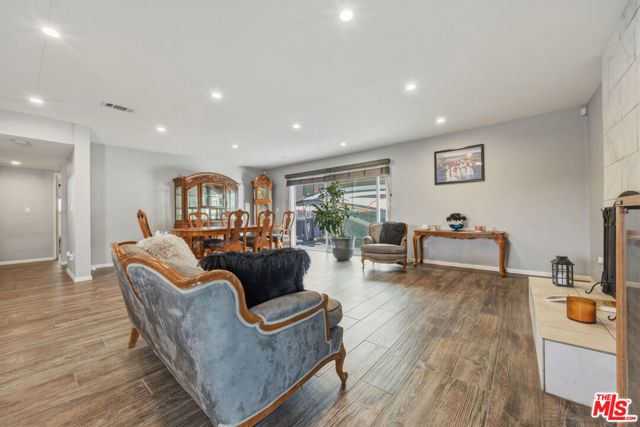 879 E Turmont Street, Carson, CA 90746