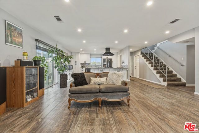 879 E Turmont Street, Carson, CA 90746