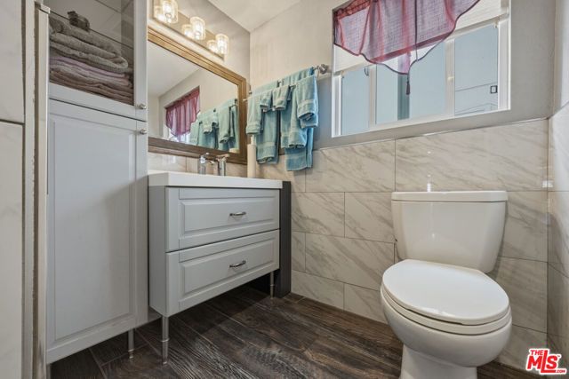 879 E Turmont Street, Carson, CA 90746