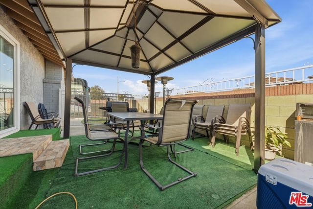 879 E Turmont Street, Carson, CA 90746