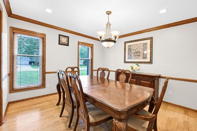 3665 Westwood DRIVE, Brookfield, WI 53005
