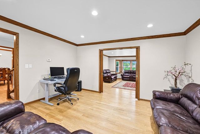 3665 Westwood DRIVE, Brookfield, WI 53005