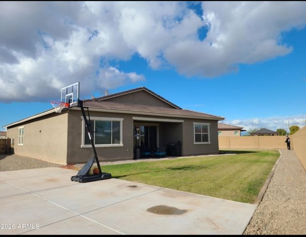 9505 W ATLANTIS Way, Tolleson, AZ 85353