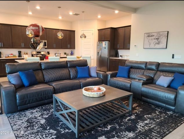 9505 W ATLANTIS Way, Tolleson, AZ 85353