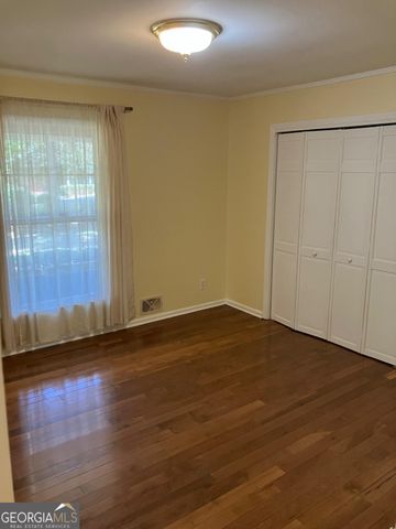 1193 Angelia Drive SW, Mableton, GA 30126