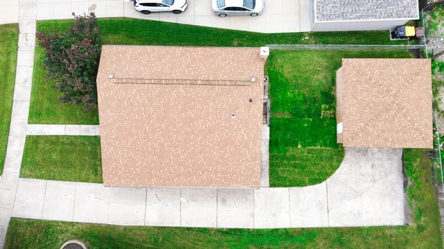 10107 Lawrence Court, Oak Lawn, IL 60453