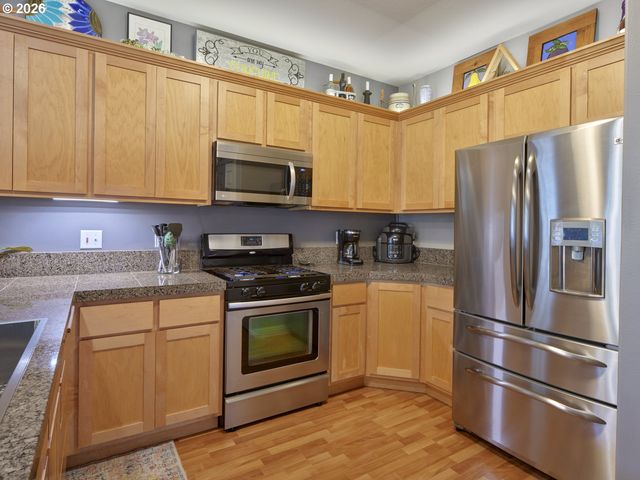 2407 Ne 127TH Pl, Vancouver, WA 98684