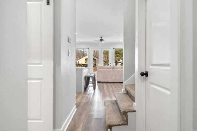 215 Long Beach Drive, Hot Springs, AR 71913