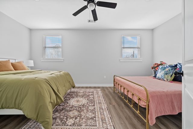 215 Long Beach Drive, Hot Springs, AR 71913