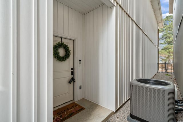 215 Long Beach Drive, Hot Springs, AR 71913