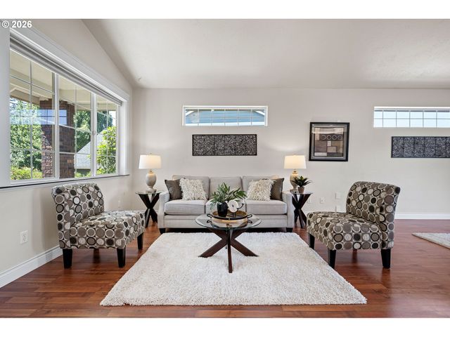 3466 AMBLESIDE Dr, Springfield, OR 97477