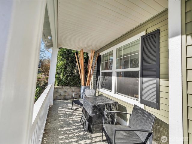 36522 SE Woody Creek Lane, Snoqualmie, WA 98065