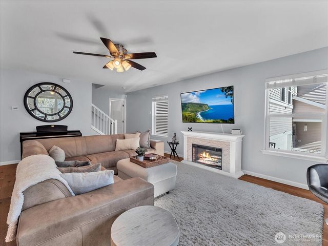 36522 SE Woody Creek Lane, Snoqualmie, WA 98065