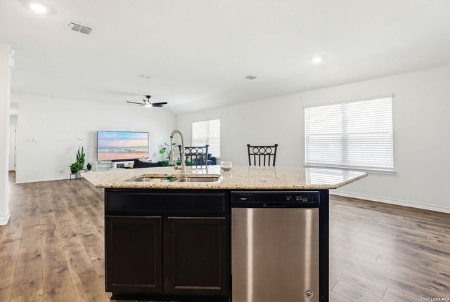 9916 Bratten Rise, San Antonio, TX 78254