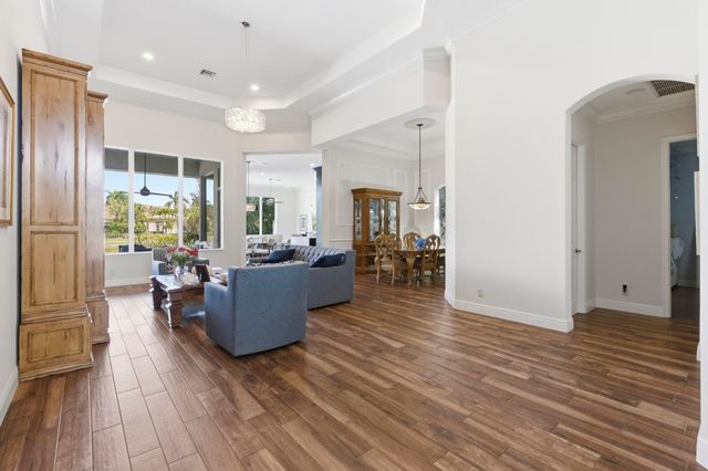 102 Tranquilla Drive, Palm Beach Gardens, FL 33418