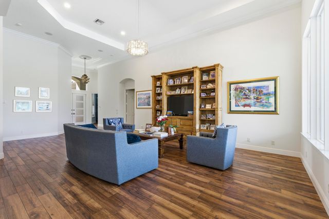 102 Tranquilla Drive, Palm Beach Gardens, FL 33418