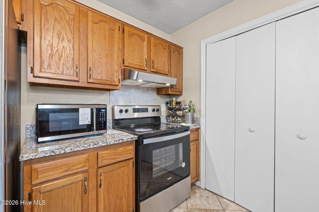 209 Devonshire Drive, Havelock, NC 28532