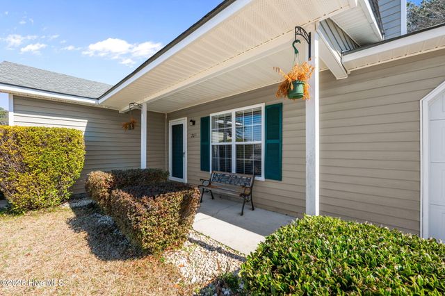 209 Devonshire Drive, Havelock, NC 28532