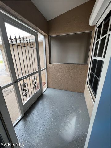 108 Tanglewood CT 131-1, Naples, FL 34113