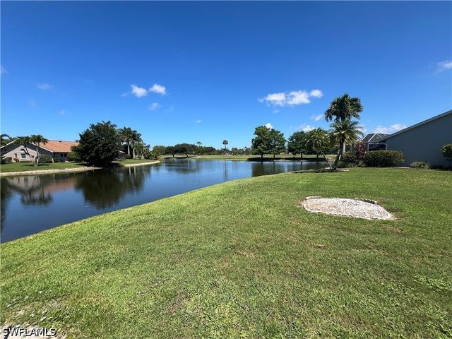 108 Tanglewood CT 131-1, Naples, FL 34113