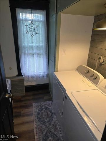 202 Meek Avenue, Byesville, OH 43723