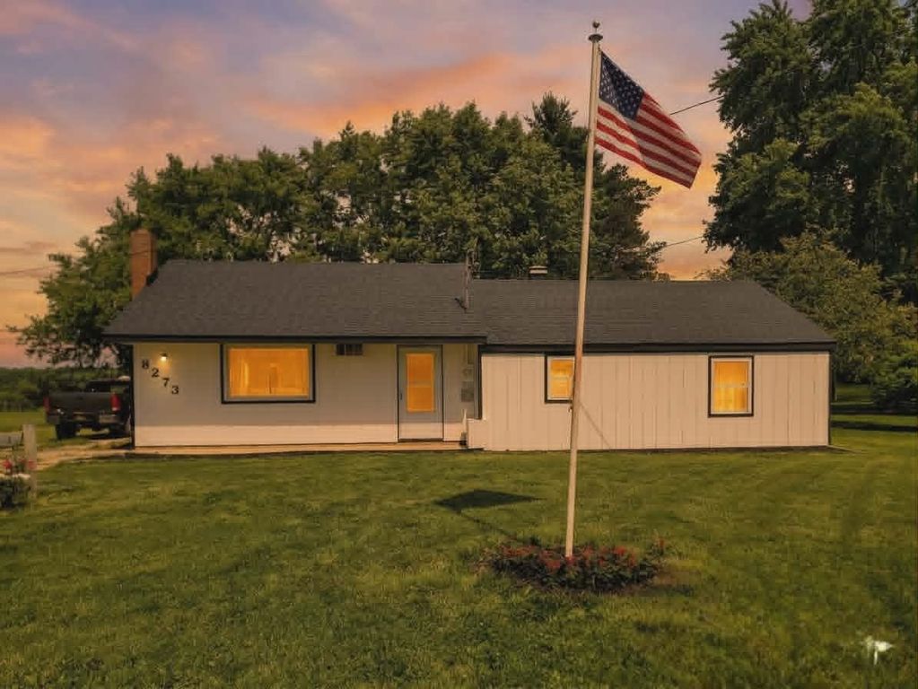 8273 Van Vleet Road, Gaines Twp, MI 48436