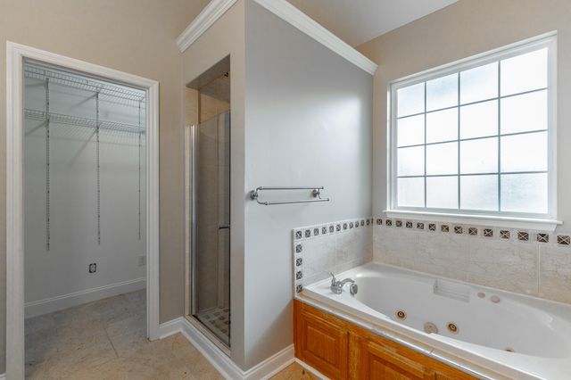 5789 Sarah Drive, Ooltewah, TN 37363
