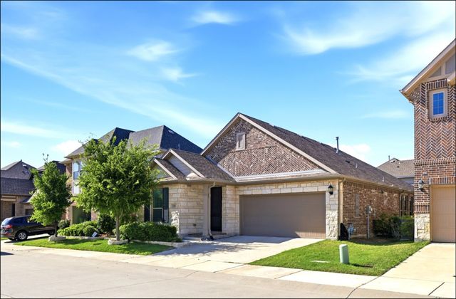 2281 Red Mule Lane, Carrollton, TX 75010