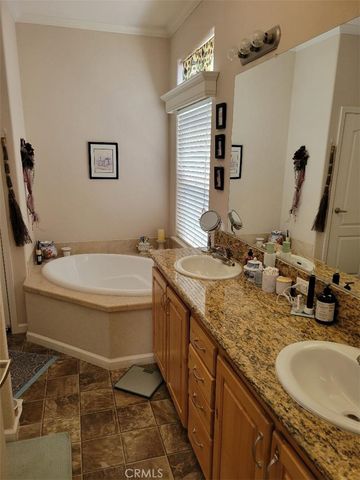 7 Dorchester, Northridge, CA 91324