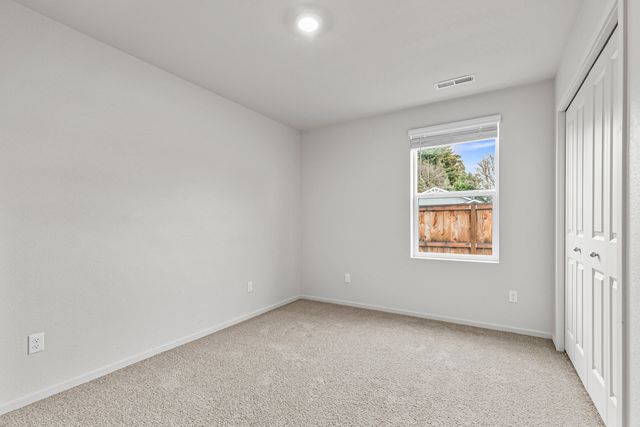 567 Black Bear Drive, Medford, OR 97501