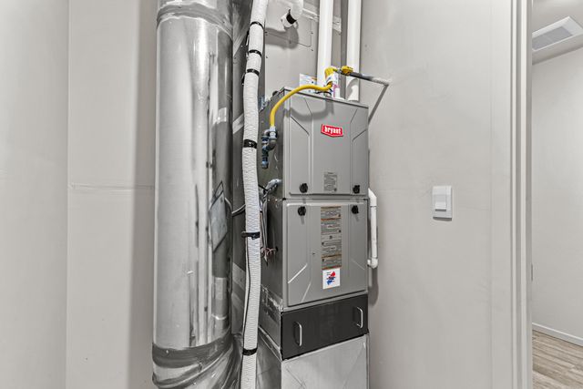 567 Black Bear Drive, Medford, OR 97501